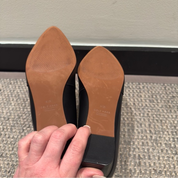 COLE HAAN Etta Point-Toe Leather Booties Black Size 8.5 Women’s - Picture 8 of 10